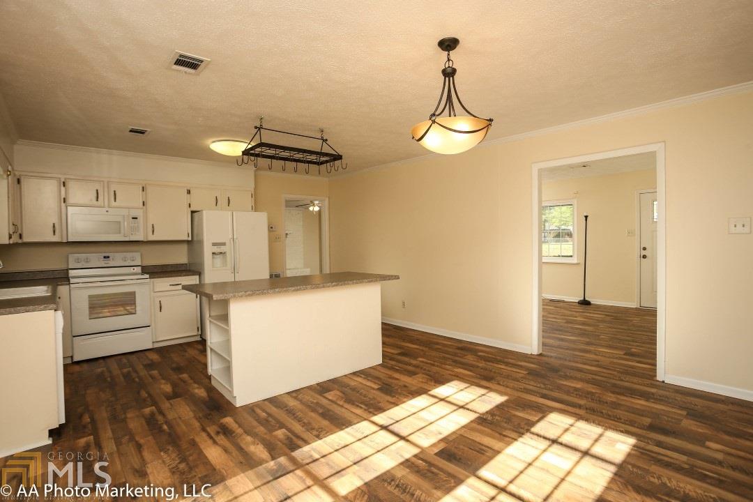 1111 Kingston Rd, Perry, GA 31069 photo 14