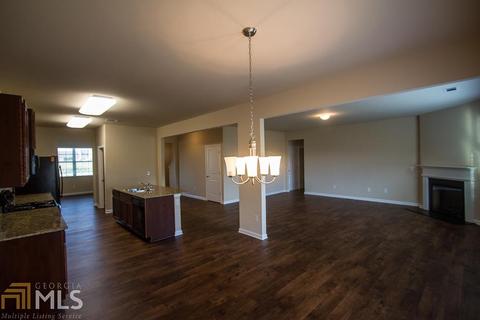 2199 Sawgrass Dr, Hampton, GA 30228 photo 9