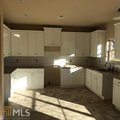 215 Millie Ct, Mcdonough, GA 30252 photo 3