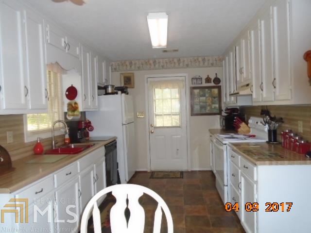 113 Timber Rdg, Lagrange, GA 30240 photo 3