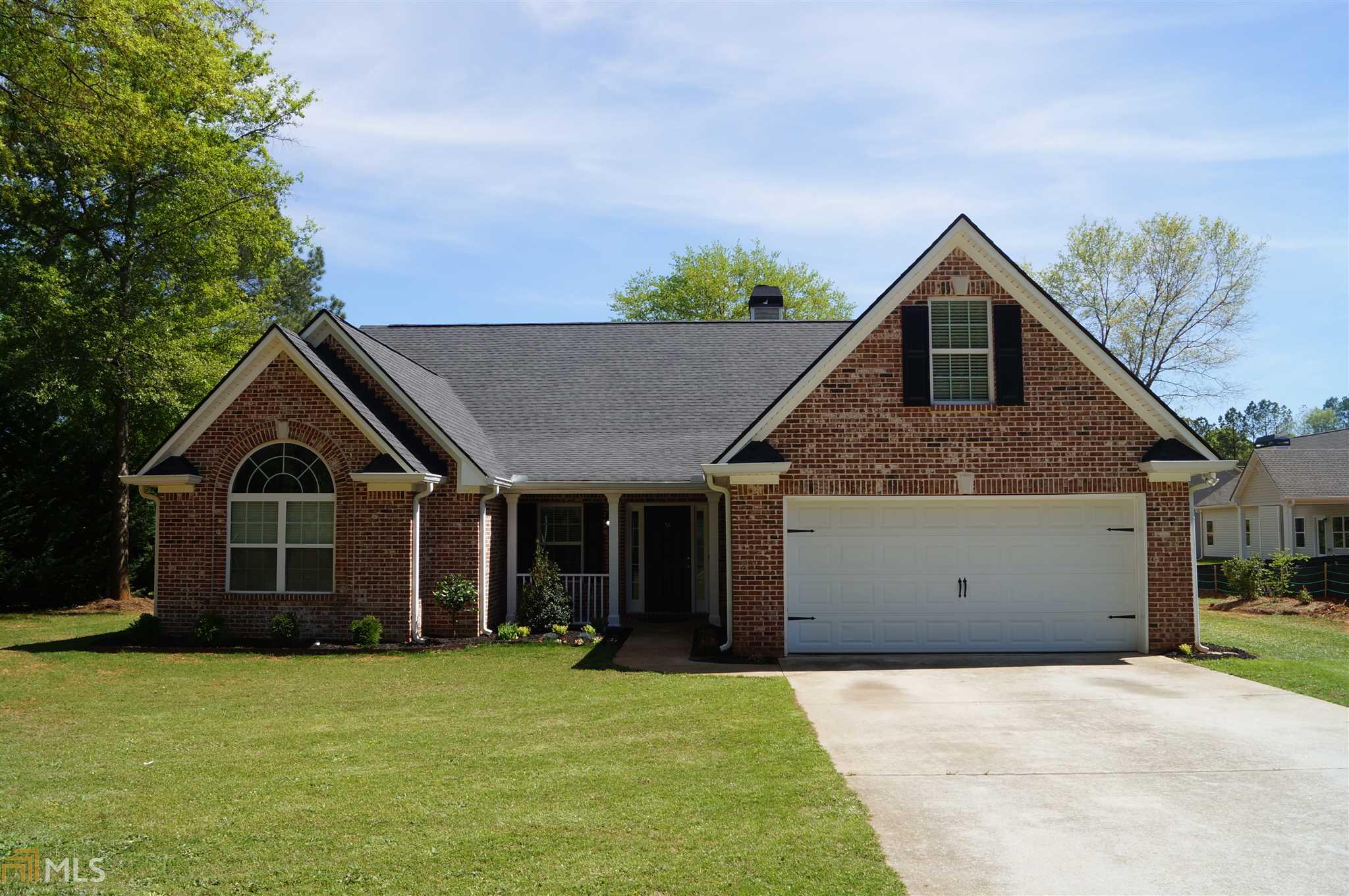 216 Macy Dr, Monroe, GA 30655 photo 1
