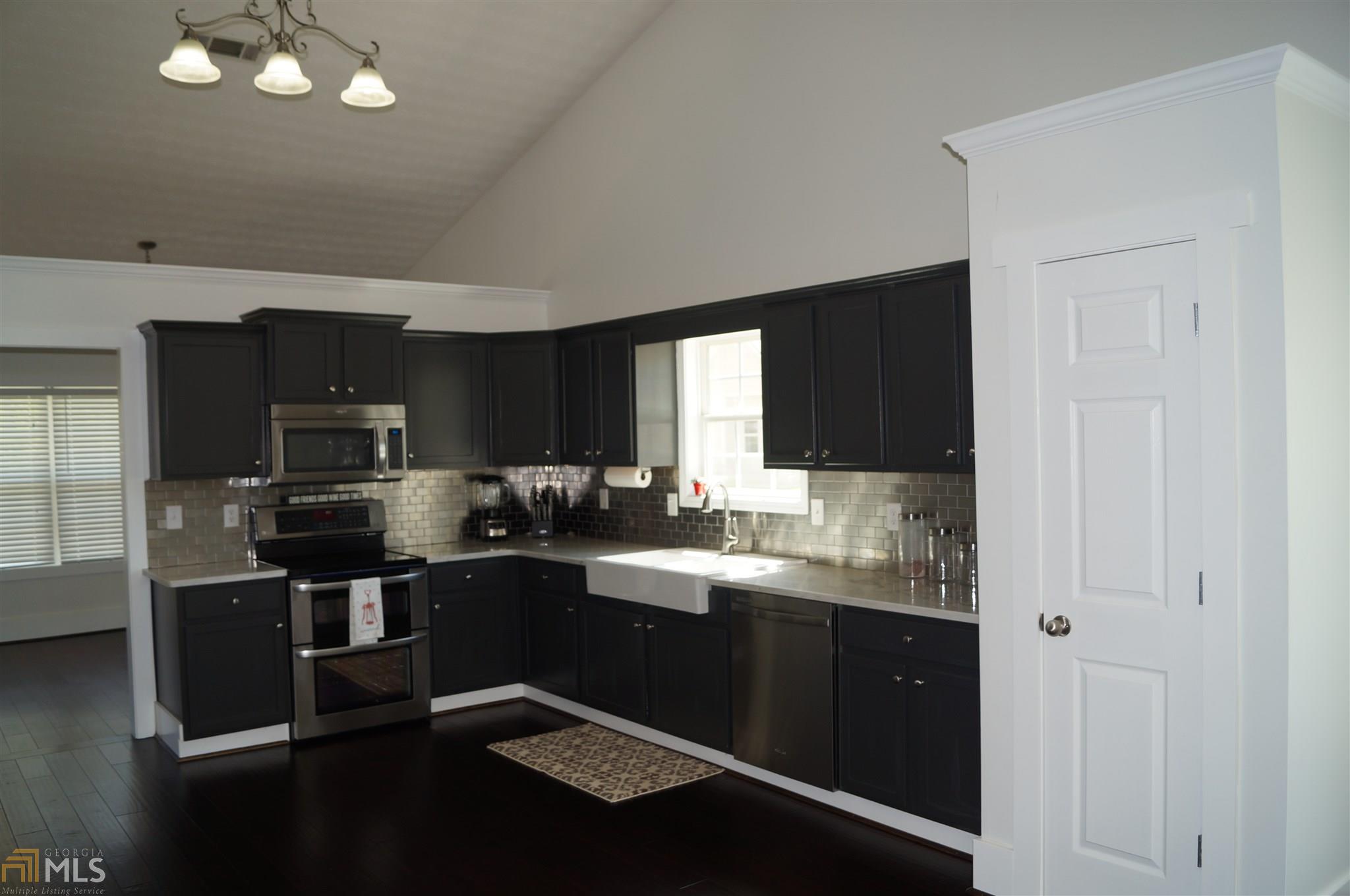 216 Macy Dr, Monroe, GA 30655 photo 5