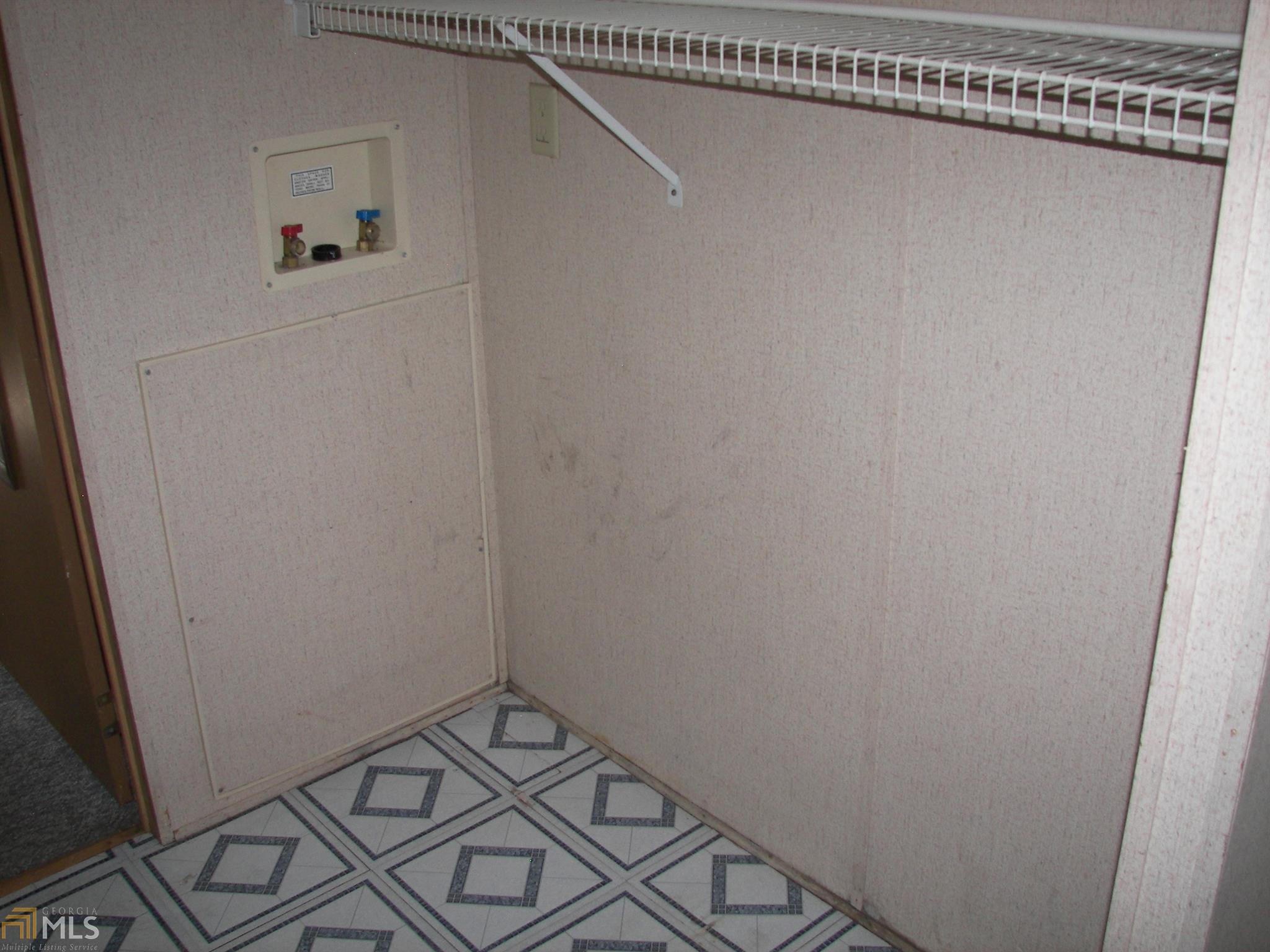 809 W Rushing Rd, Register, GA 30452 photo 17