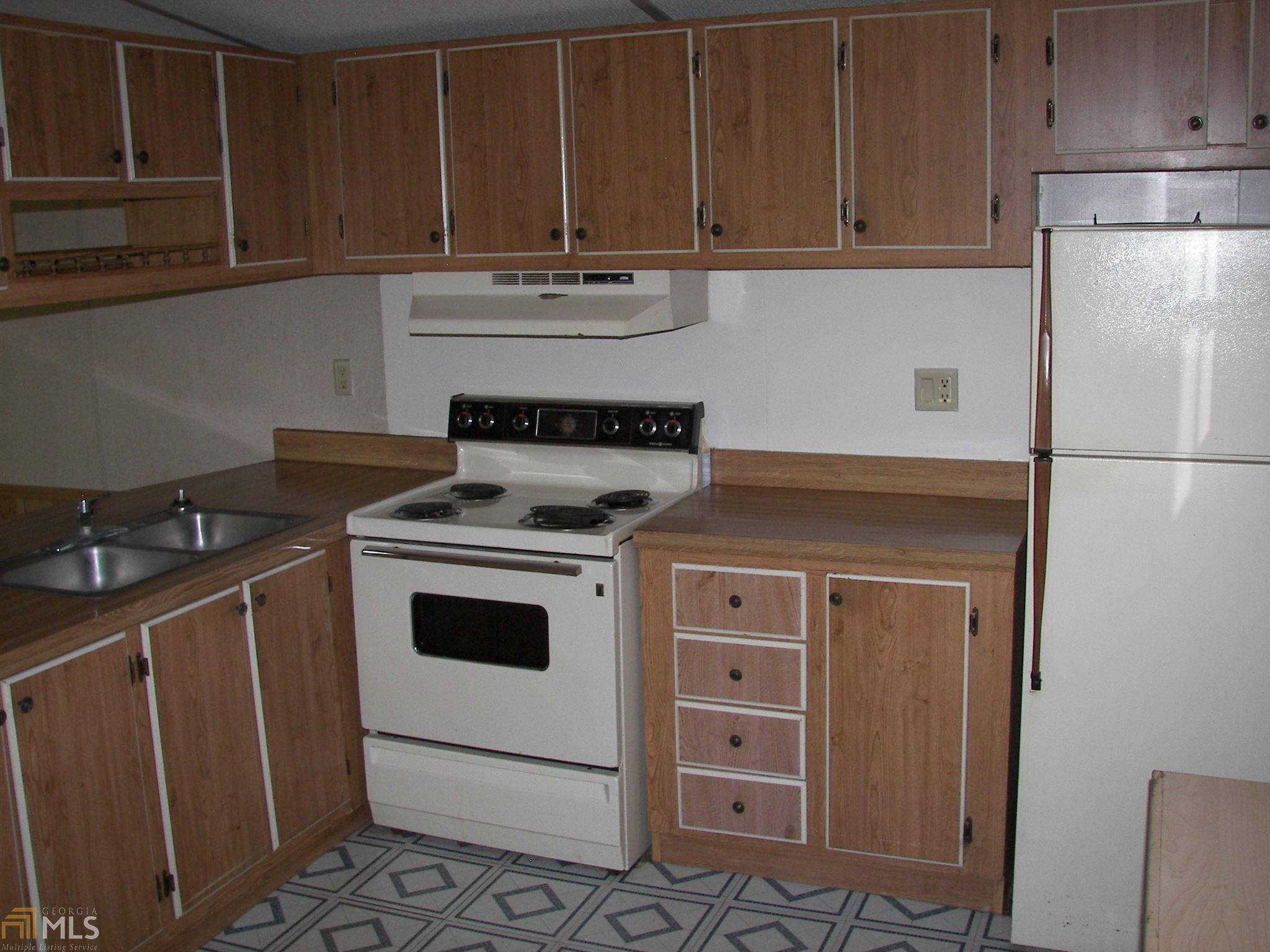 809 W Rushing Rd, Register, GA 30452 photo 10