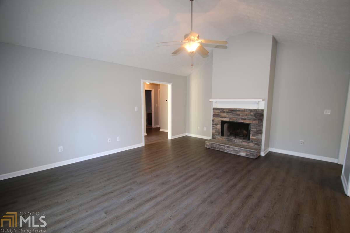 404 Edgemont Dr, Lagrange, GA 30240 photo 2