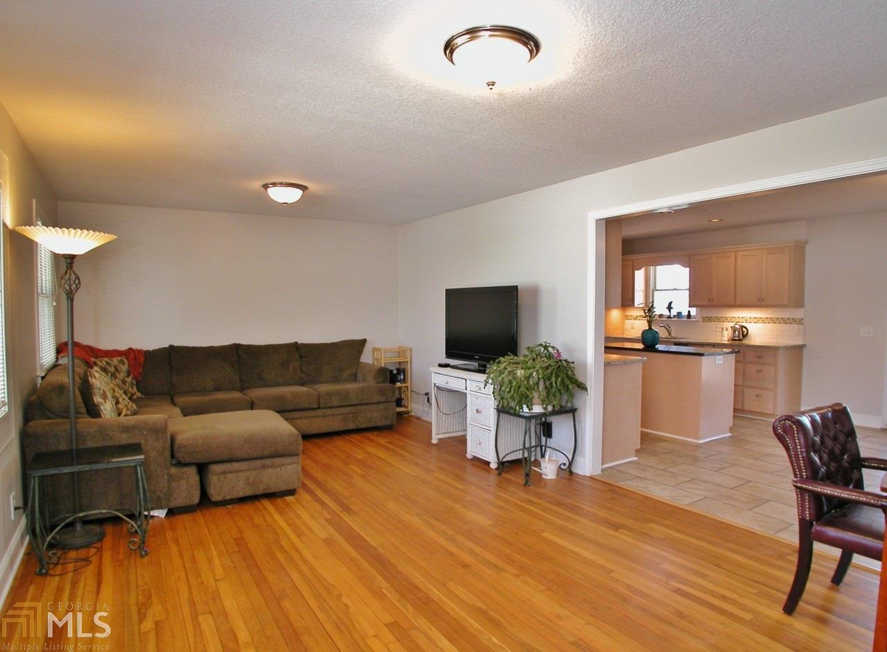 3119 Edgewater Dr, Gainesville, GA 30501 photo 9