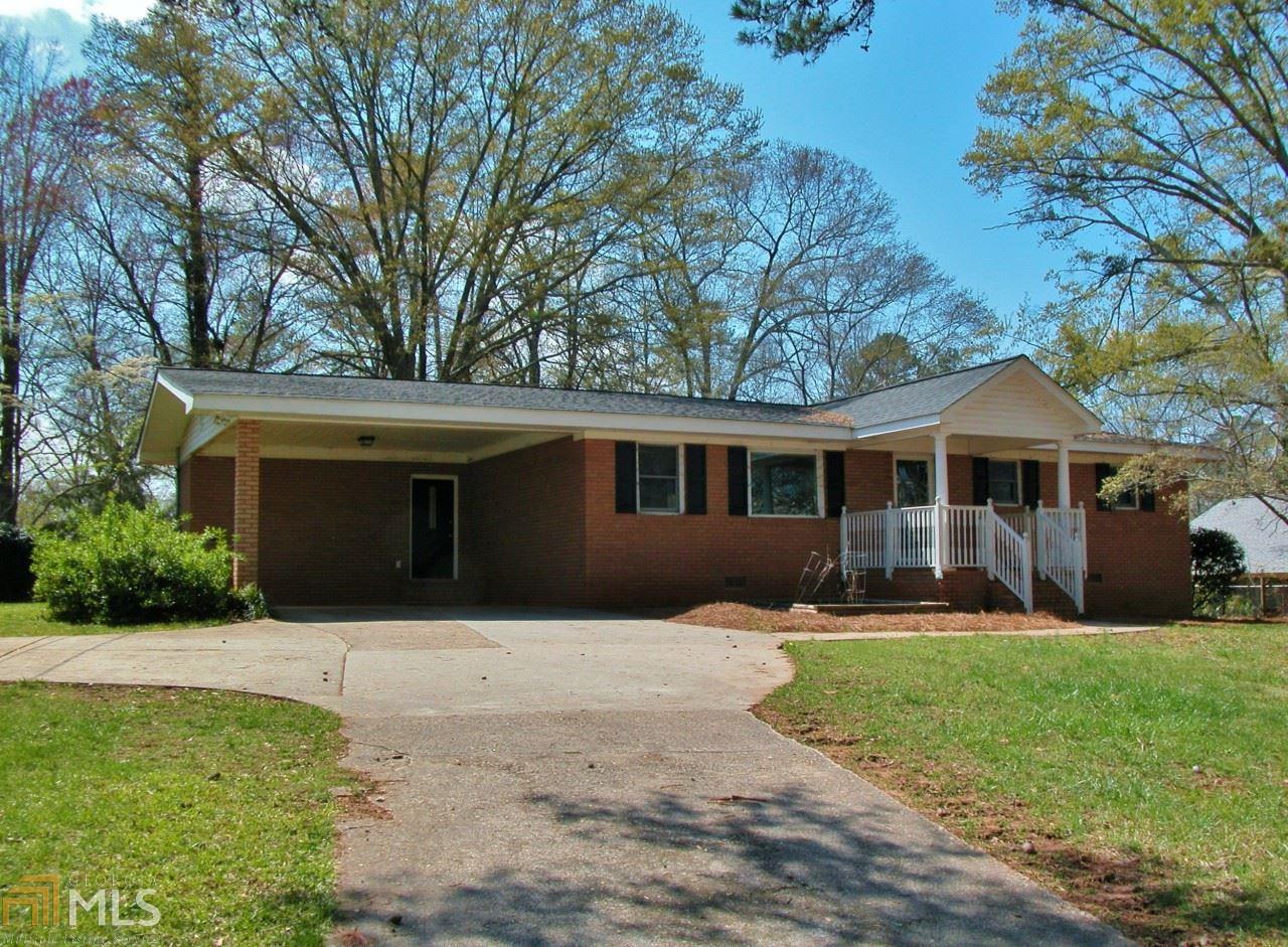 3119 Edgewater Dr, Gainesville, GA 30501 photo 1