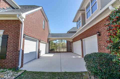 801 Suncrest Ct, Hampton, GA 30228 photo 4