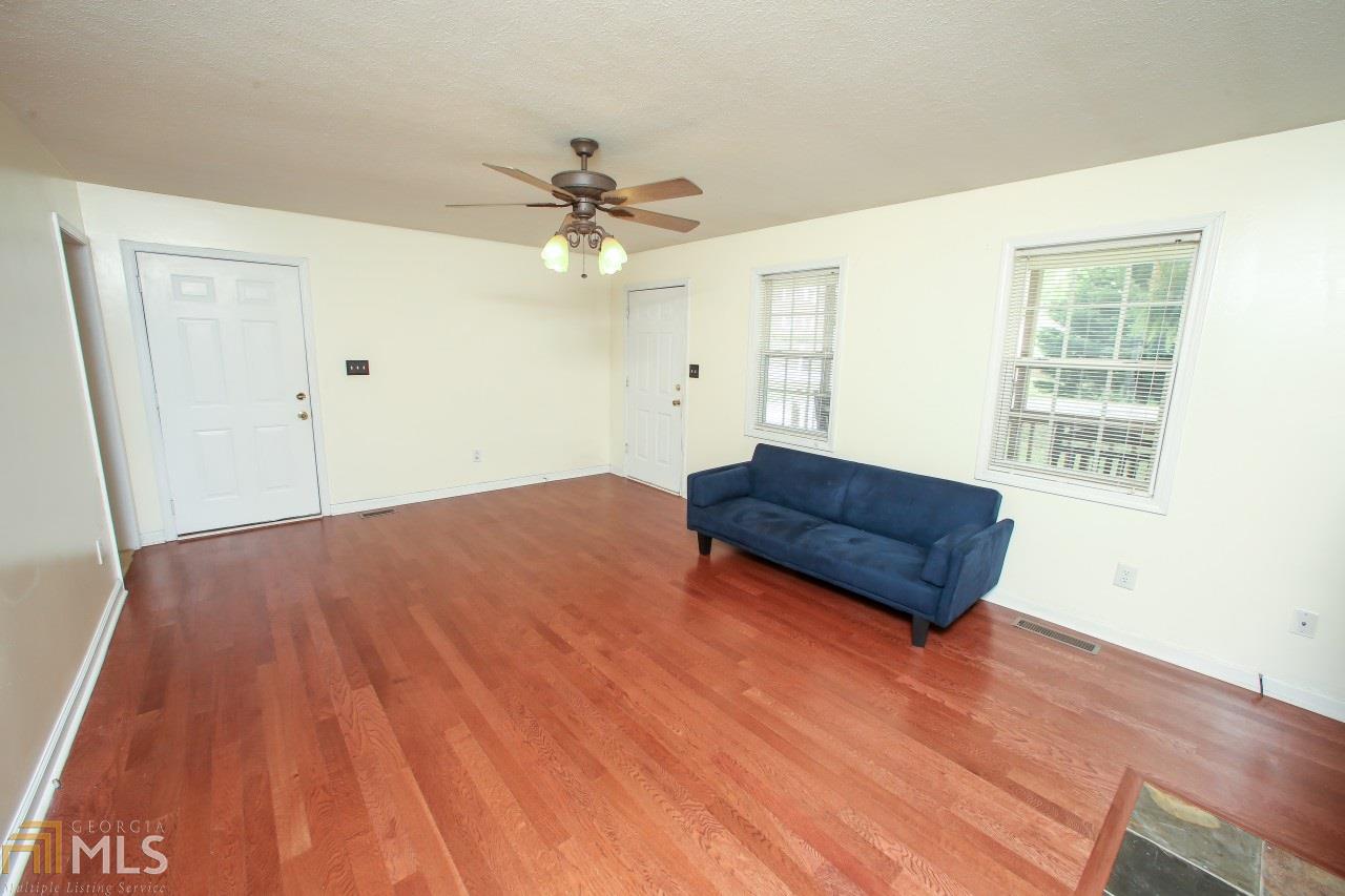 160 Valley Dr, Toccoa, GA 30577 photo 7