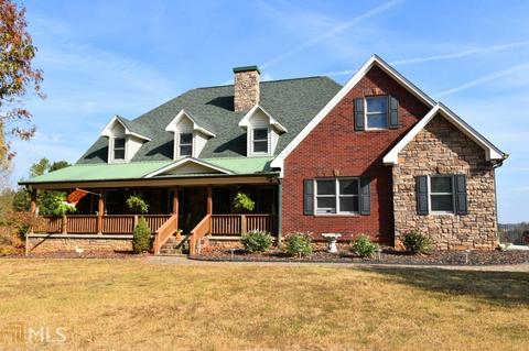1042 Hicks Rd, Toccoa, GA 30577 photo 2