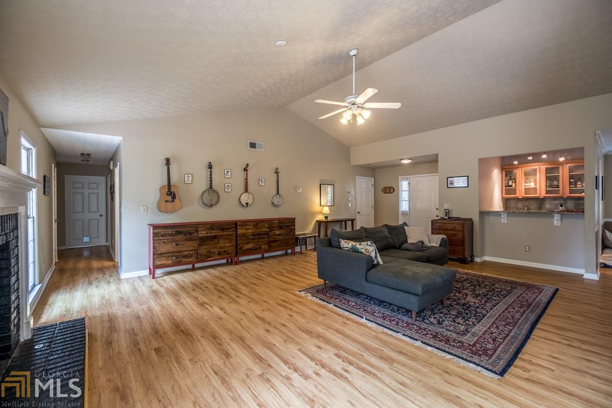 4580 Hampton Sq, Alpharetta, GA 30022 photo 6