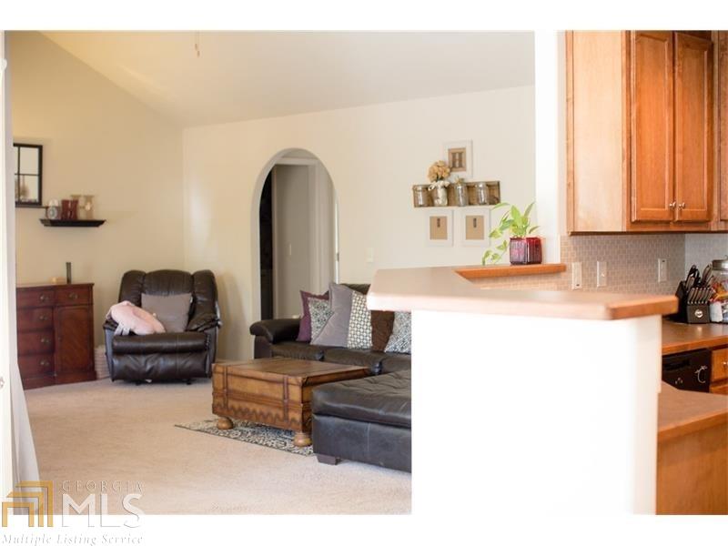1811 Maxey Ln, Winder, GA 30680 photo 11