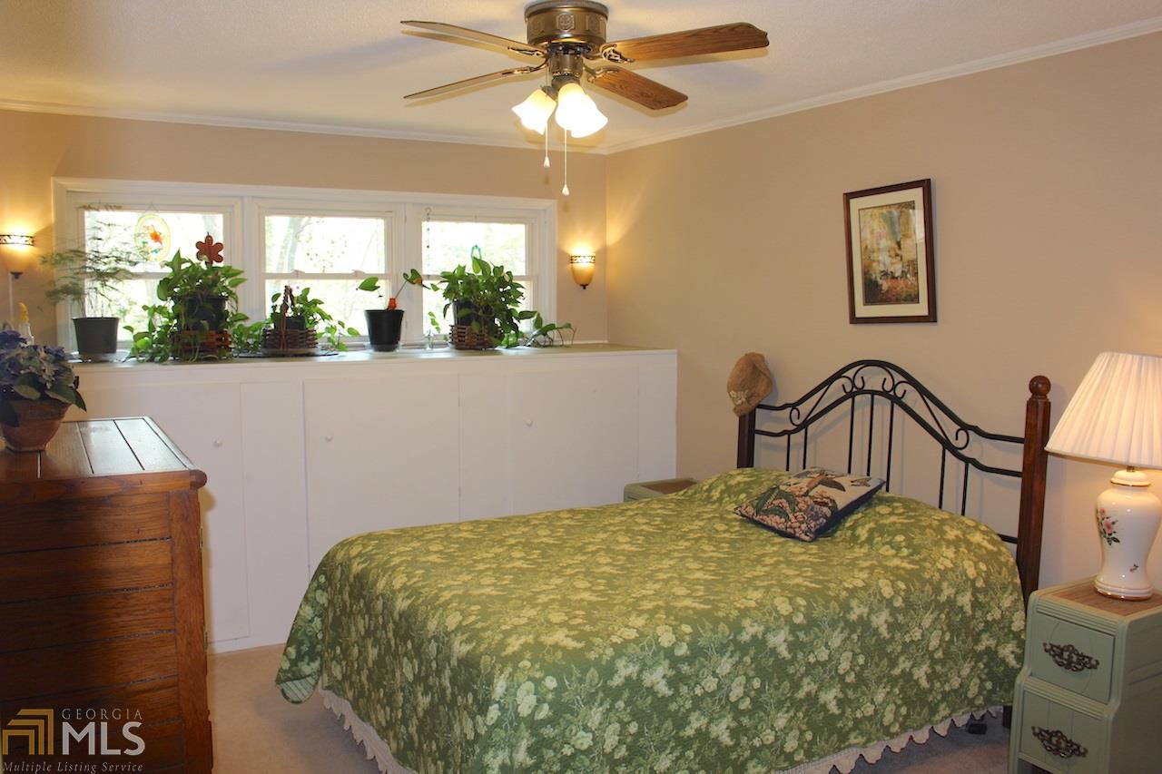 184 York Dr, Cornelia, GA 30531 photo 13