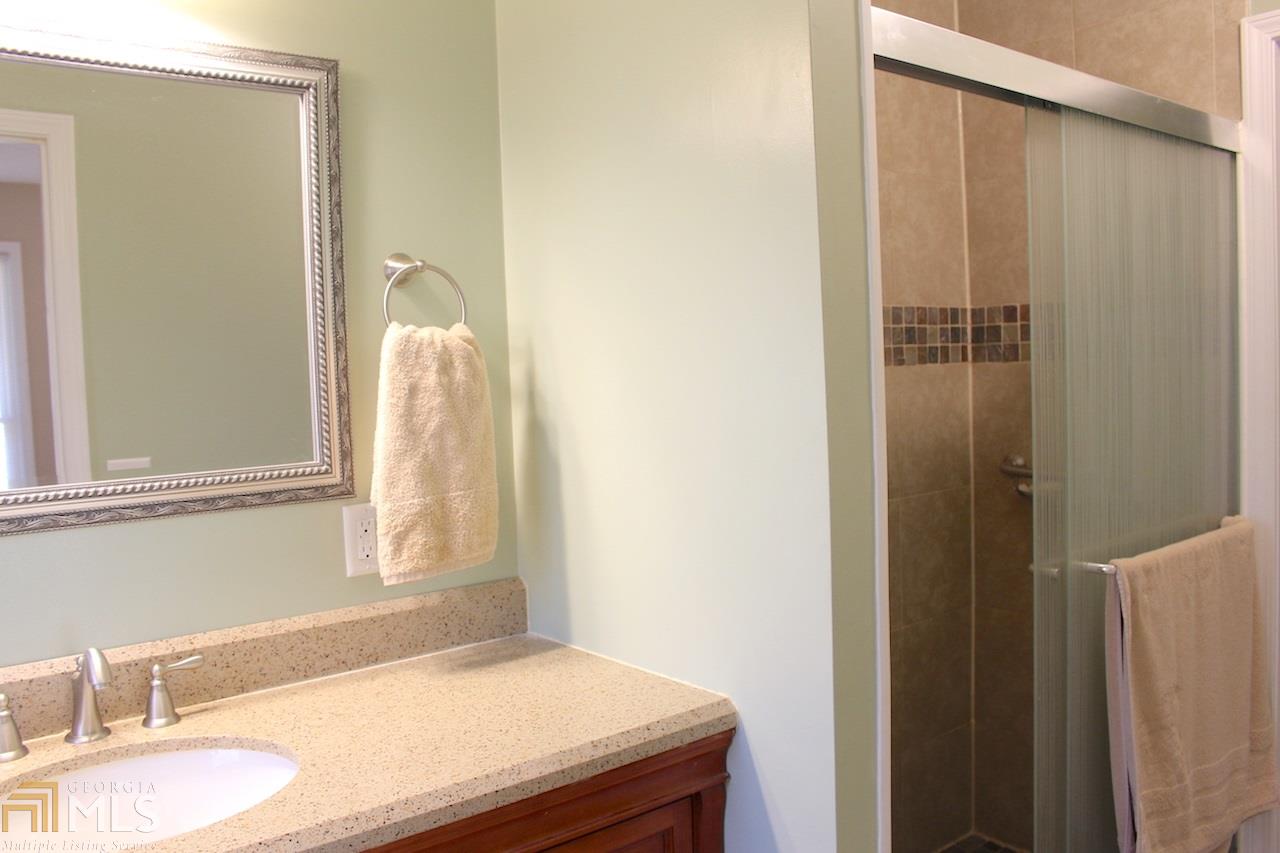 184 York Dr, Cornelia, GA 30531 photo 9