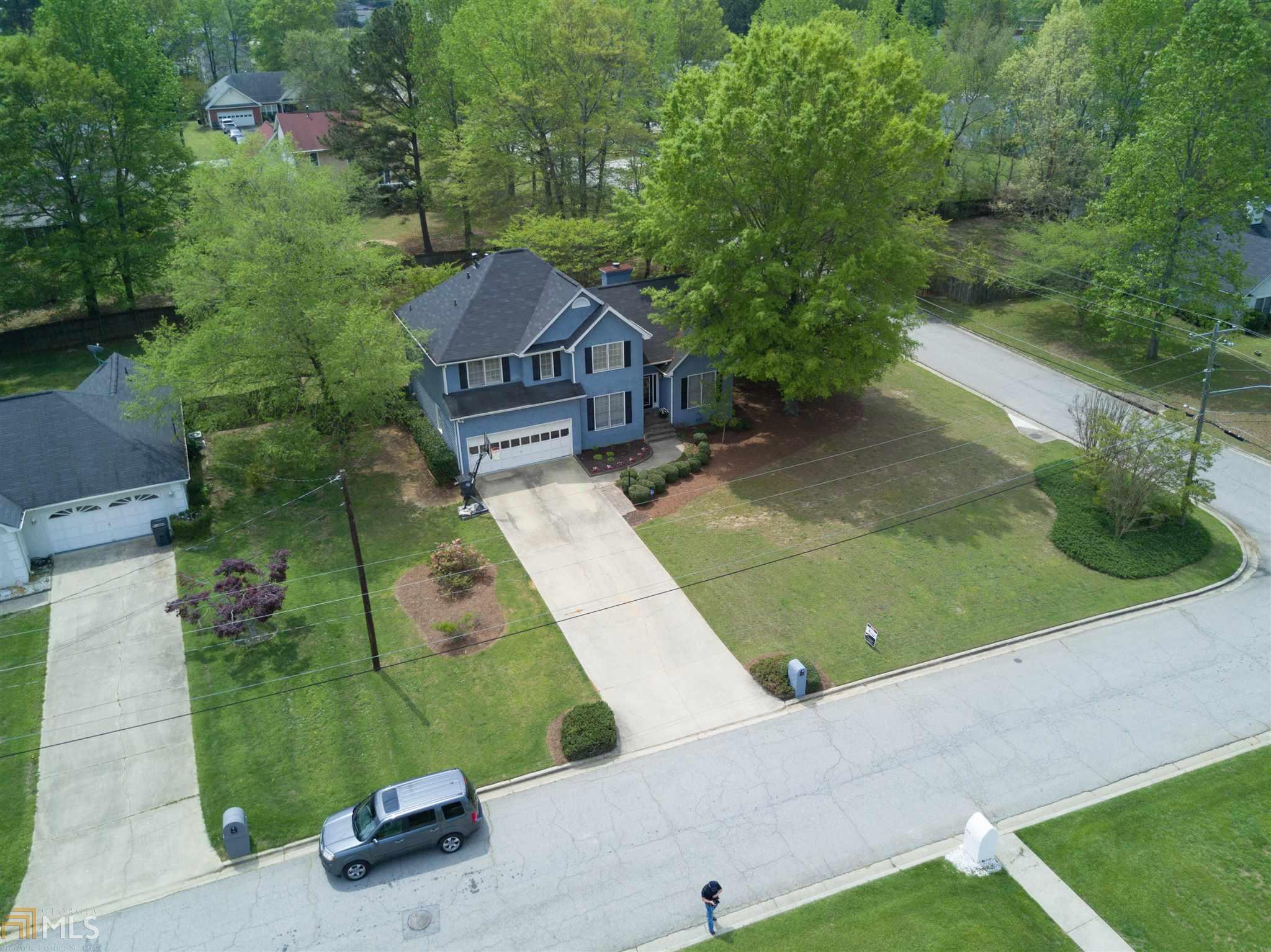 12 Cindy Ct, Hampton, GA 30228 photo 2