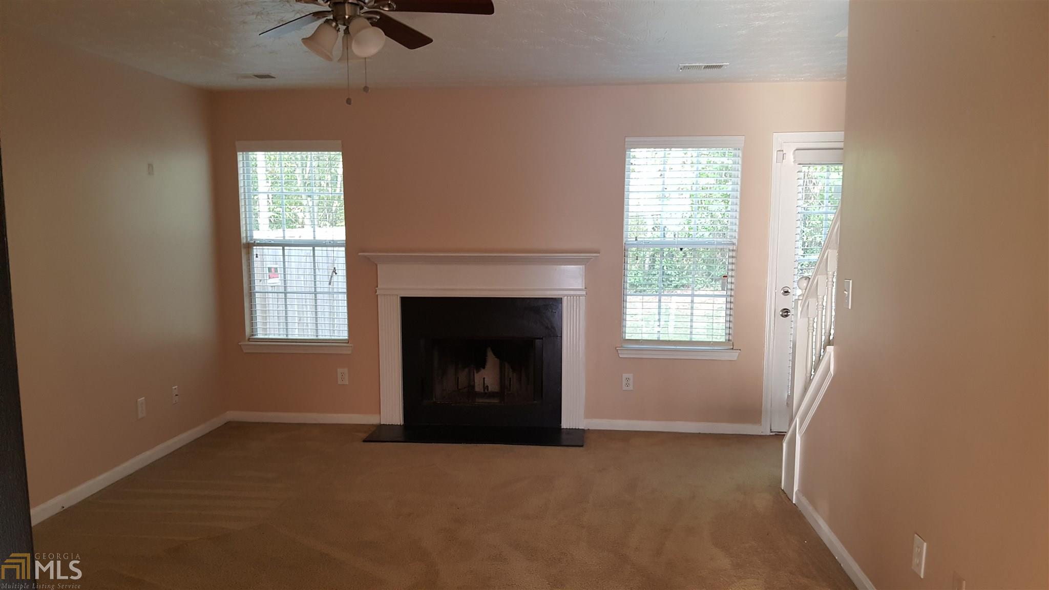 11218 James Madison Dr, Hampton, GA 30228 photo 4
