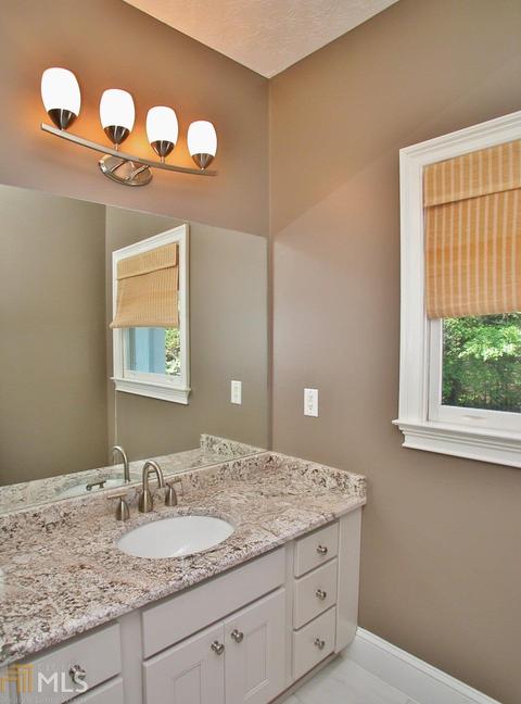 2906 Pointe Dr, Gainesville, GA 30506 photo 22