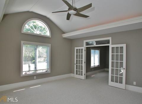 2906 Pointe Dr, Gainesville, GA 30506 photo 12