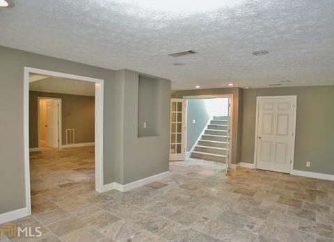 2906 Pointe Dr, Gainesville, GA 30506 photo 18