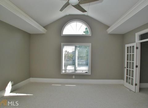 2906 Pointe Dr, Gainesville, GA 30506 photo 13