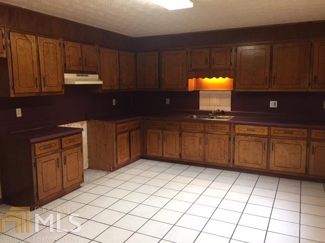 2959 H D Atha Rd, Covington, GA 30014 photo 4