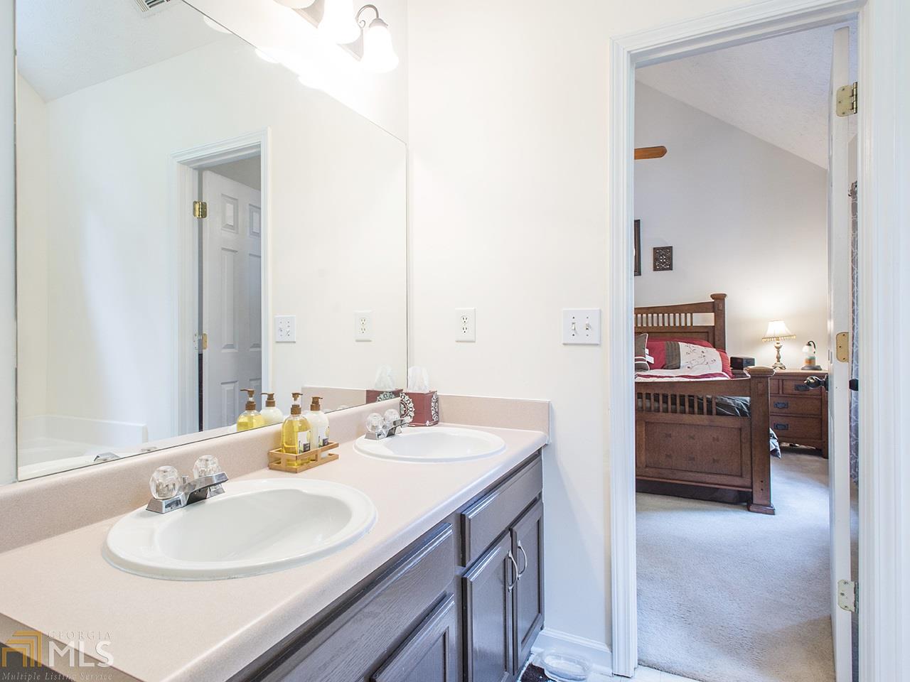 150 Dillion Dr, Hampton, GA 30228 photo 8