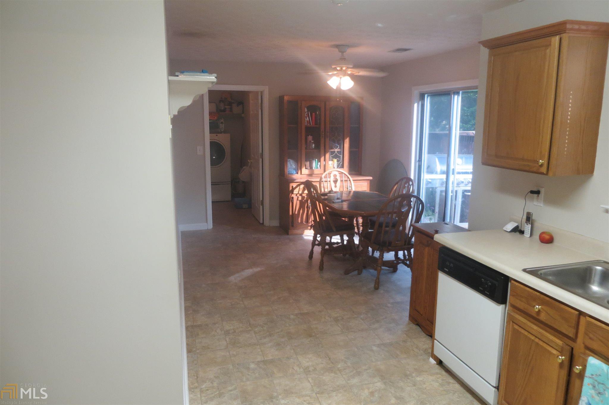 425 Corral Pass, Jackson, GA 30233 photo 7