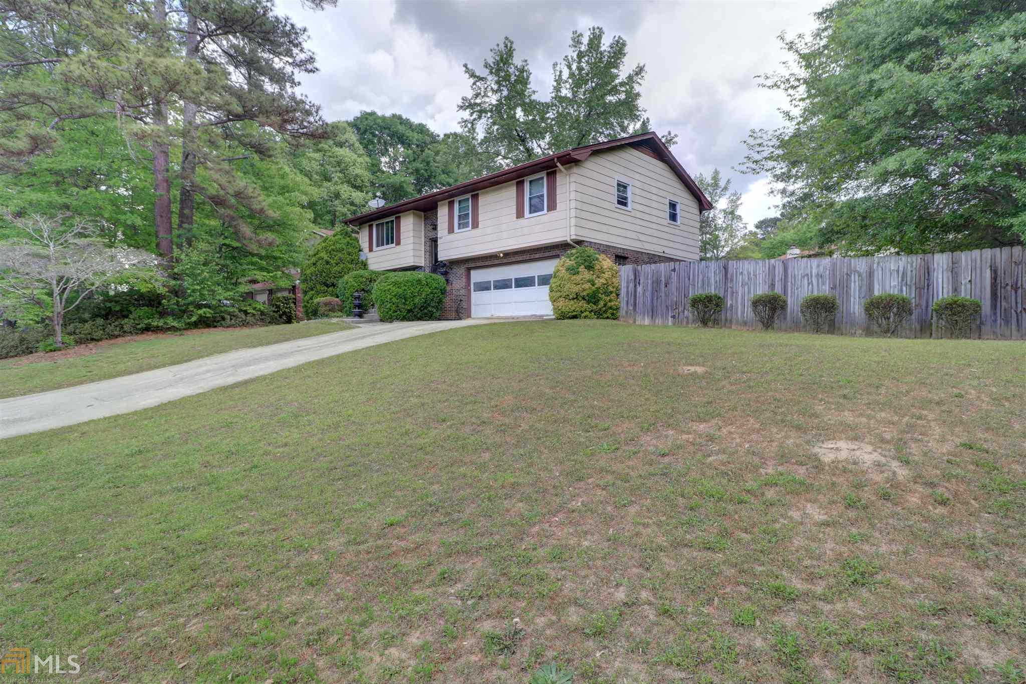 6610 Cameron Way, Morrow, GA 30260 photo 2