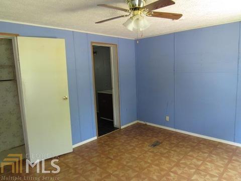 313 S Broad St, Bowman, GA 30624 photo 7