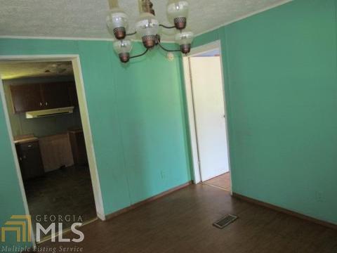 313 S Broad St, Bowman, GA 30624 photo 6