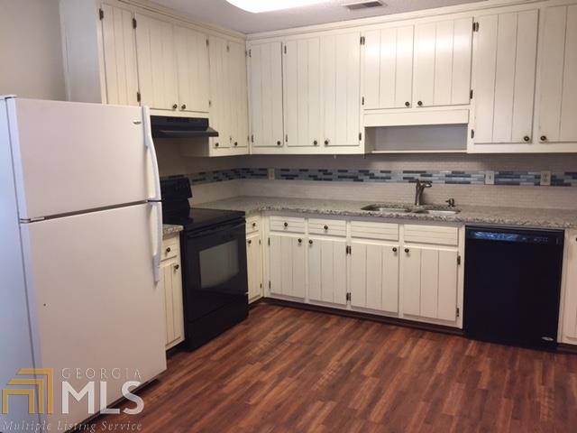 100 Whisper Way, Dacula, GA 30019 photo 2