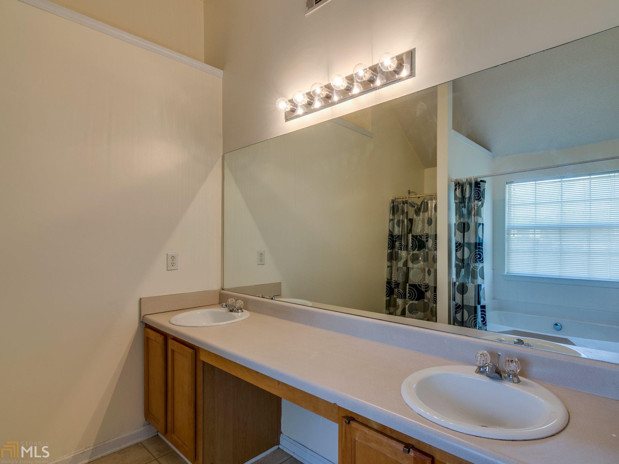 684 Burtons Cv, Hampton, GA 30228 photo 23