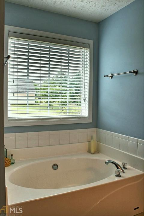 207 Poplar Ridge Dr, Monroe, GA 30655 photo 16