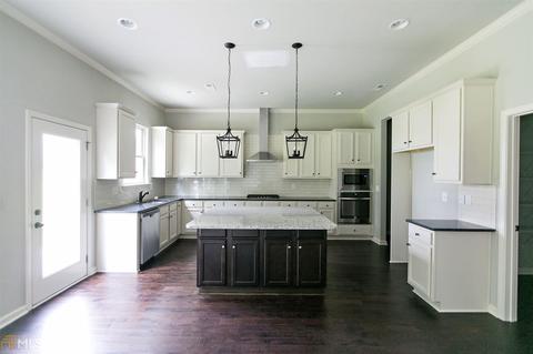 268 Traditions Ln, Hampton, GA 30228 photo 4