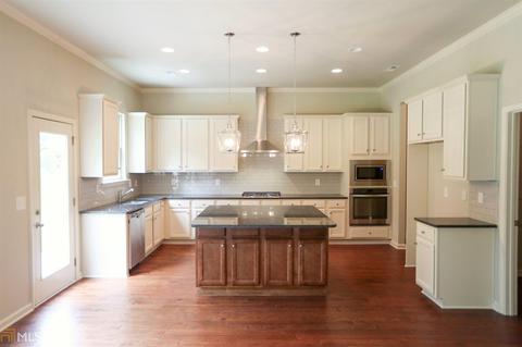 272 Traditions Ln, Hampton, GA 30228 photo 5