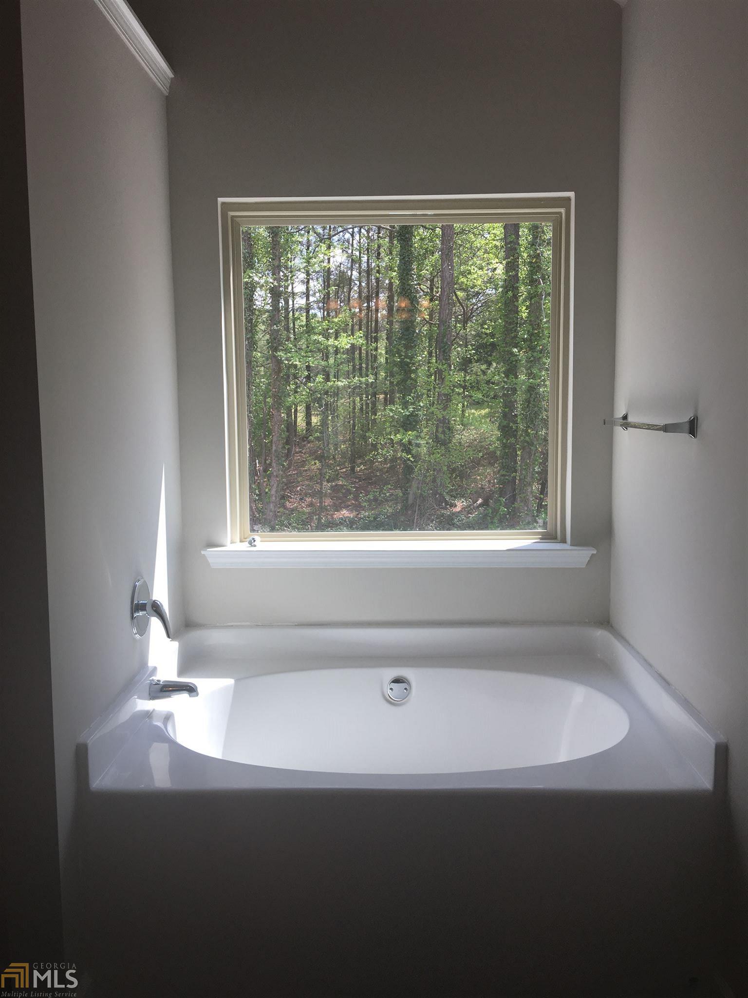 4095 Mcclendon Way, Rex, GA 30273 photo 7