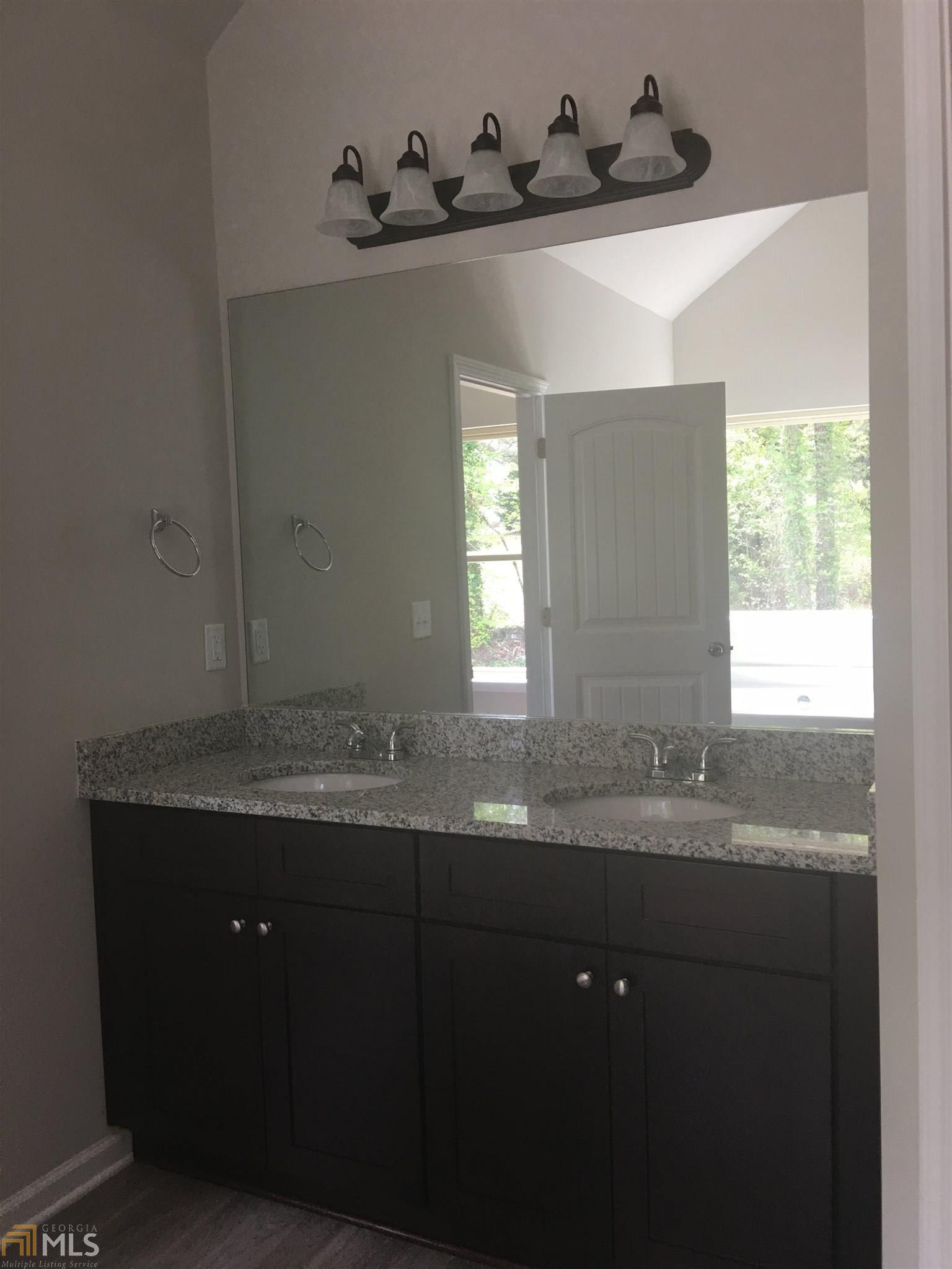 4095 Mcclendon Way, Rex, GA 30273 photo 6