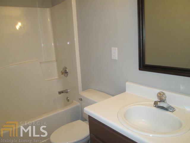 25 Ashley Ct, Covington, GA 30016 photo 10