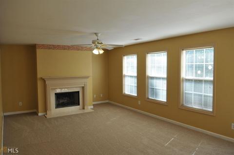 136 Buckeye Pt, Commerce, GA 30530 photo 2
