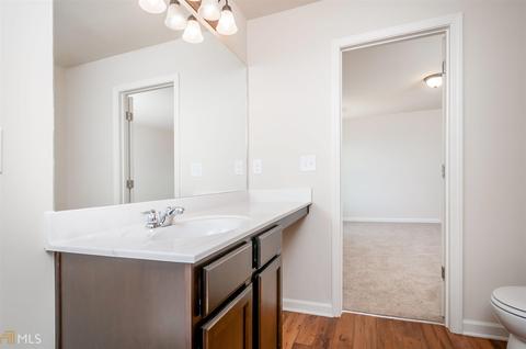 1033 Sutherland Dr, Winder, GA 30680 photo 9