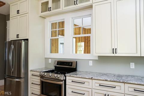 15 E Second St, Newnan, GA 30263 photo 7