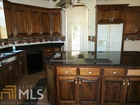 454 Sidney Dr, Griffin, GA 30223 photo 2