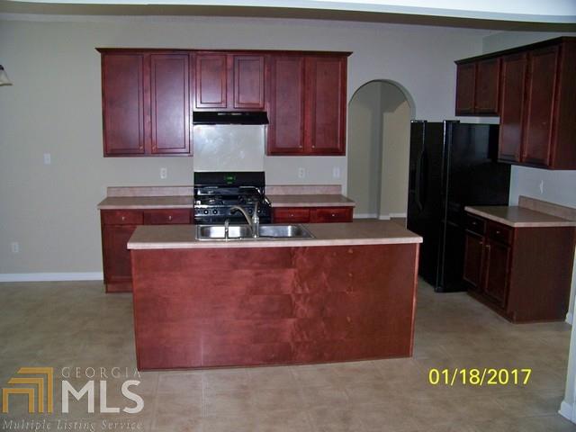 527 Gristmill Ln, Hampton, GA 30228 photo 9