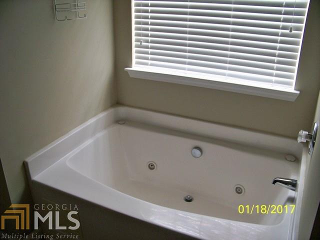 527 Gristmill Ln, Hampton, GA 30228 photo 5