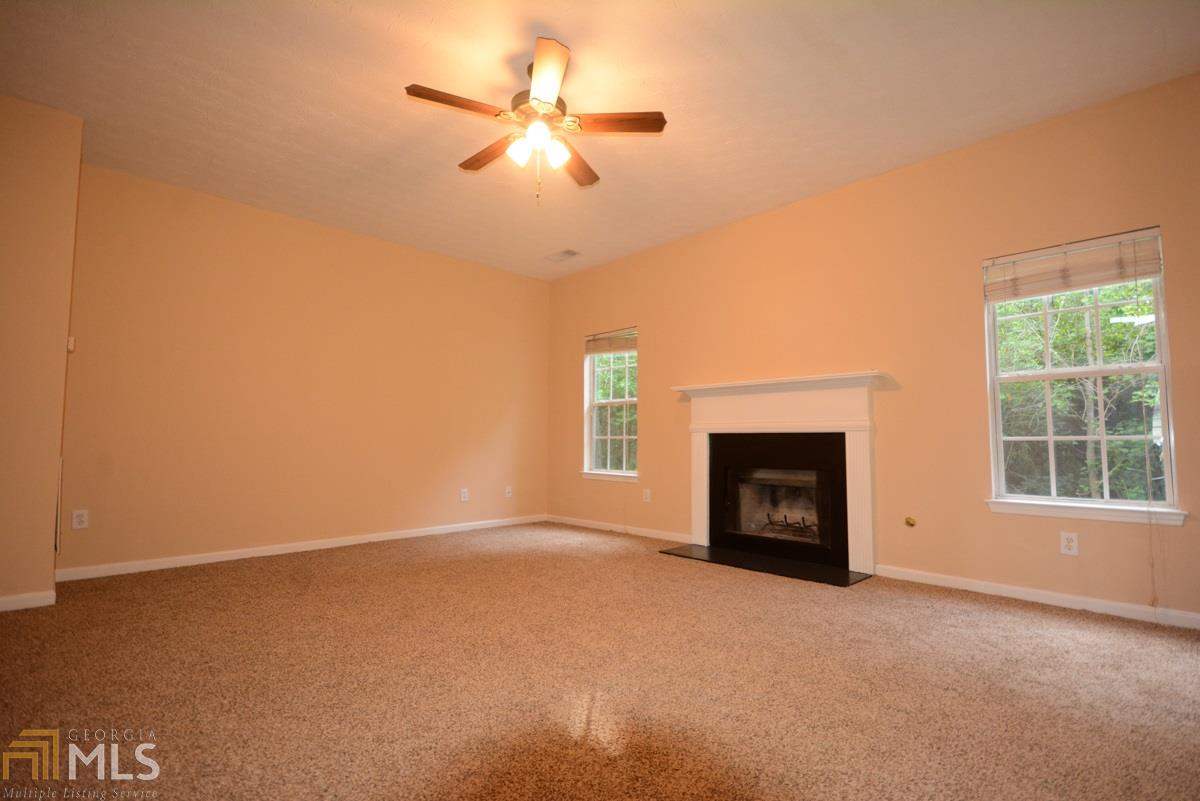 1174 Pointer, Riverdale, GA 30296 photo 3