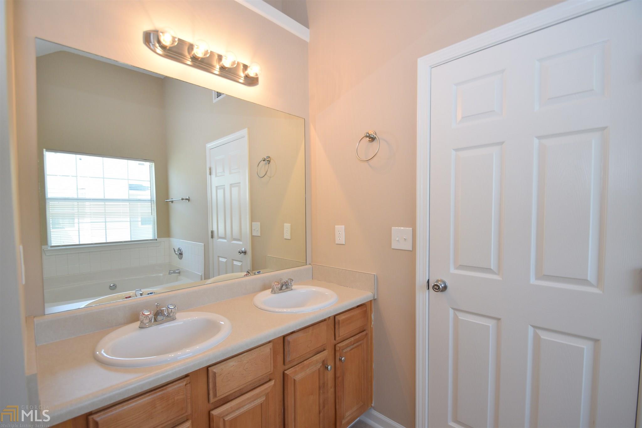 200 Oak Manor Dr, Covington, GA 30016 photo 22
