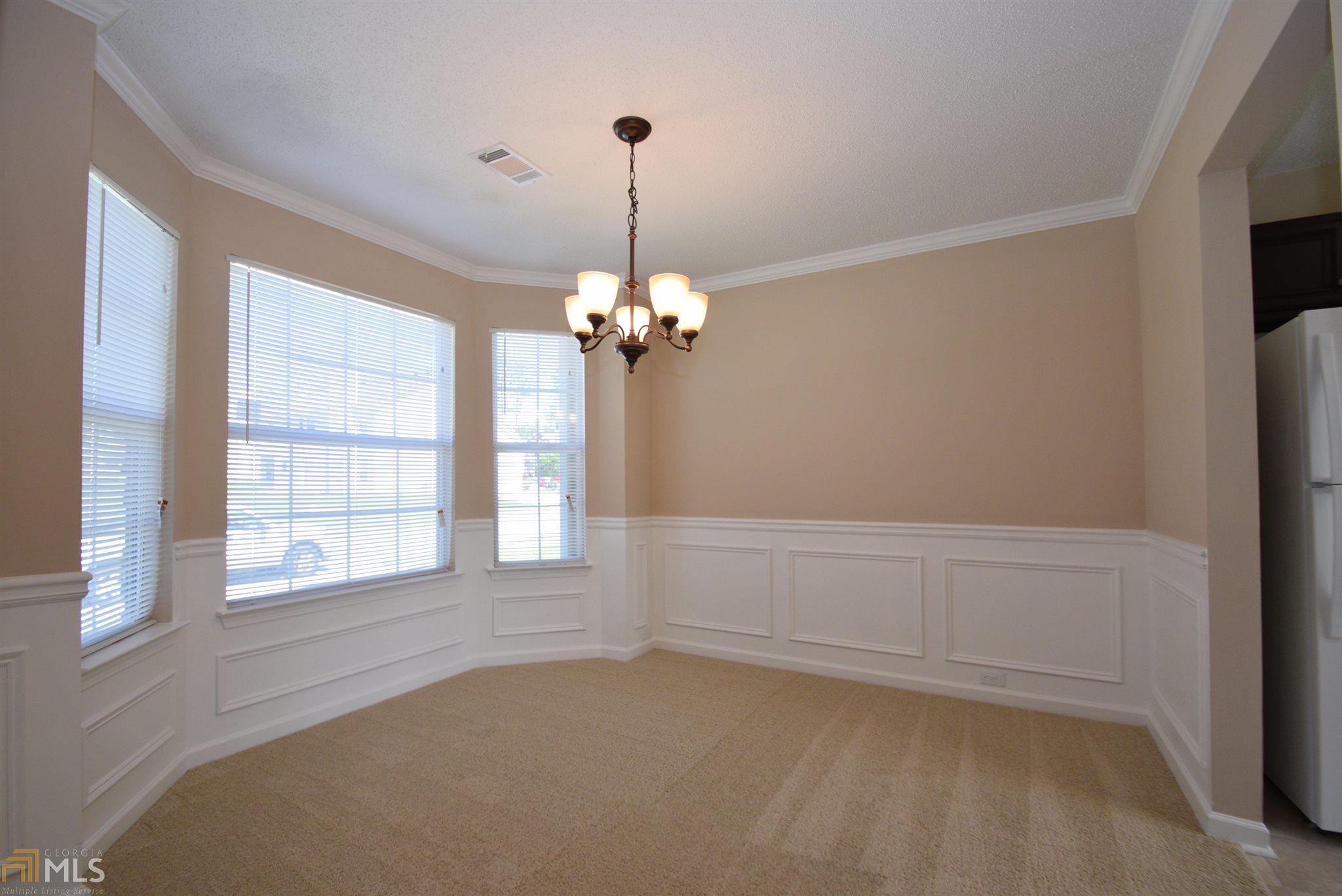 200 Oak Manor Dr, Covington, GA 30016 photo 4