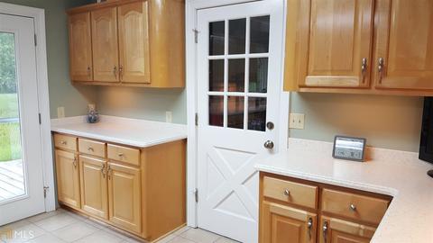 4902 Duncan Brg, Cornelia, GA 30531 photo 10