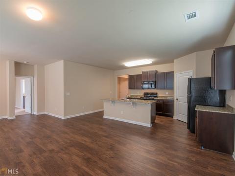 2169 Sawgrass Dr, Hampton, GA 30228 photo 8