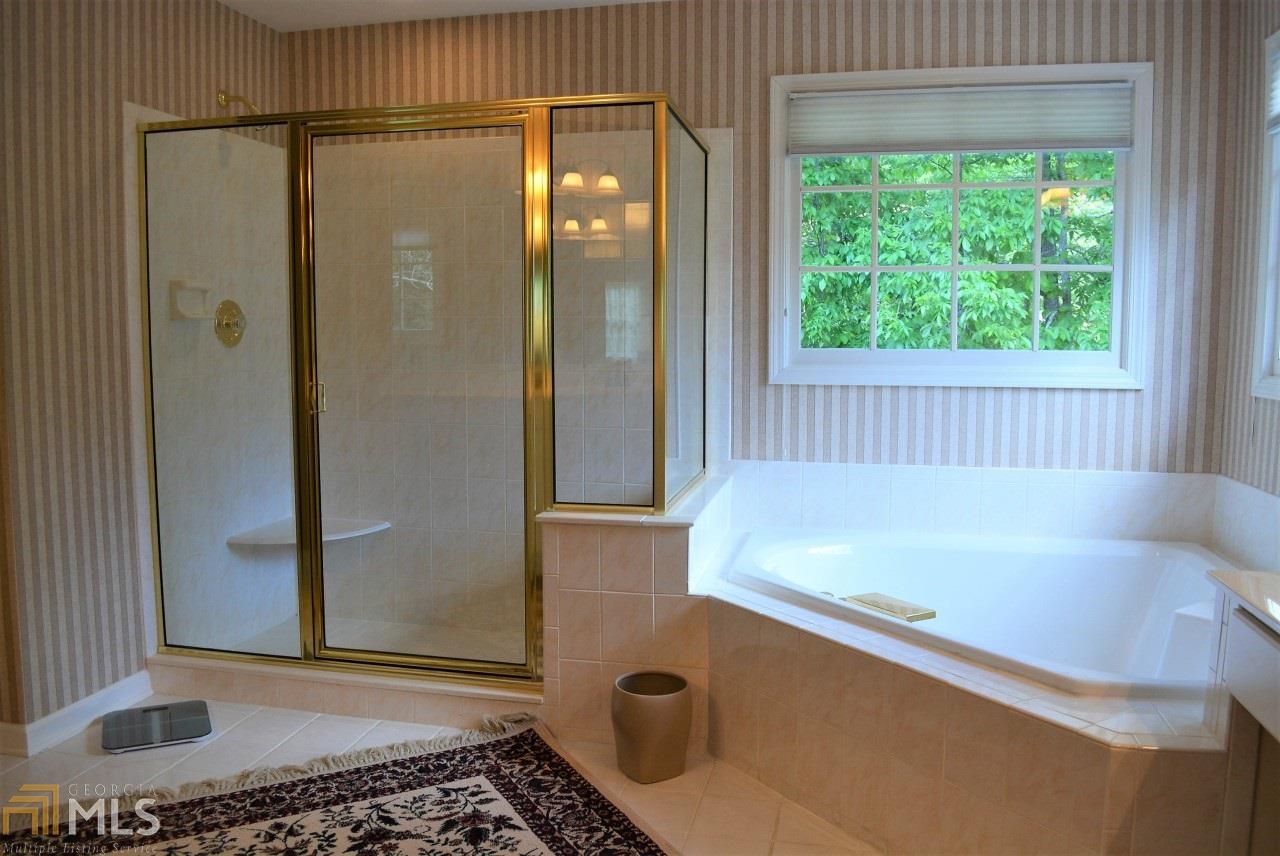 4125 Berkeley View Dr, Berkeley Lake, GA 30096 photo 18